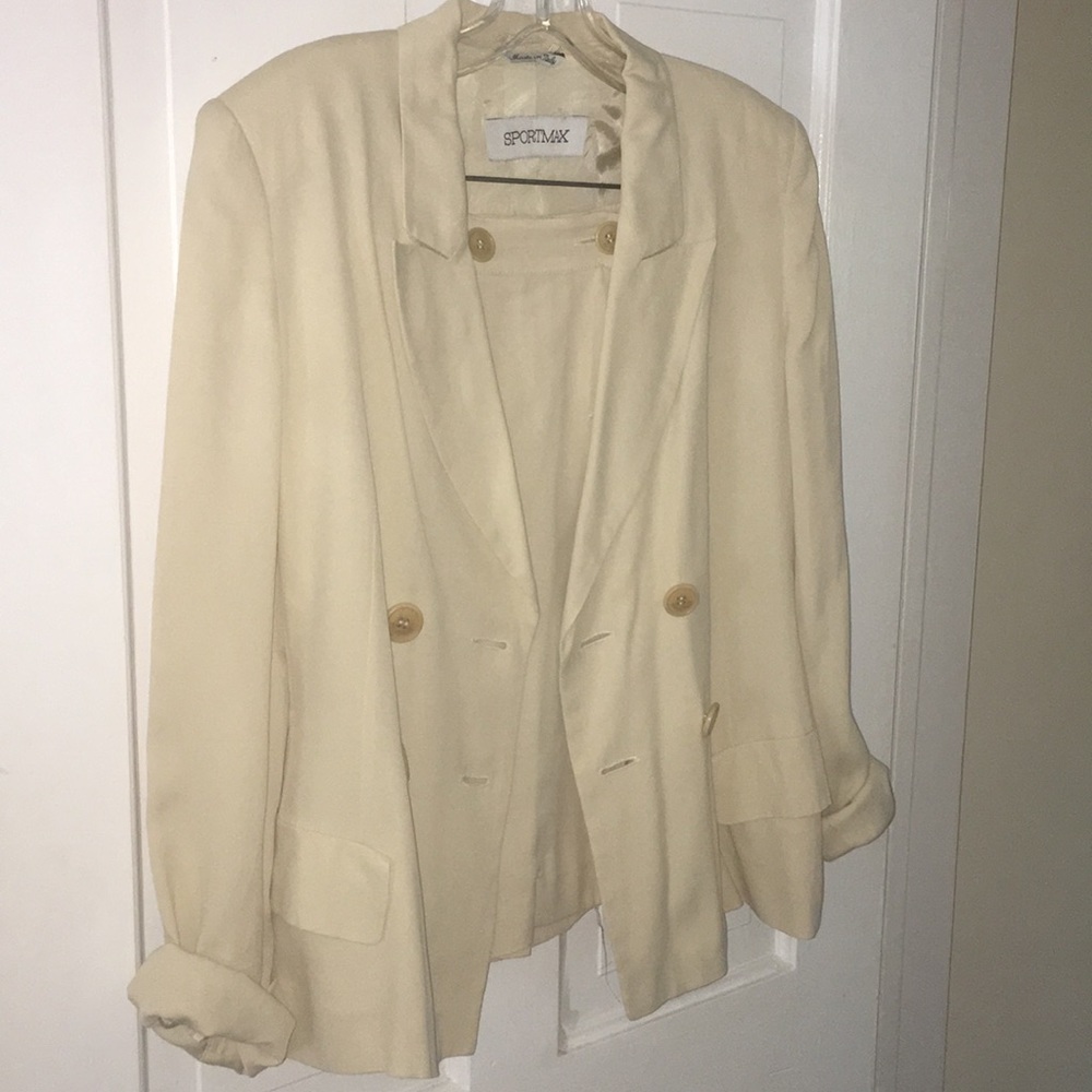 Sportmax Cream Blazer and Skirt suite